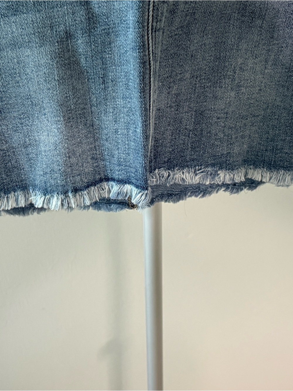 Jean/Denim Mini Skirt | Petite 0/25 | Raw Hem Stretch Denim LN - Picture 5 of 11